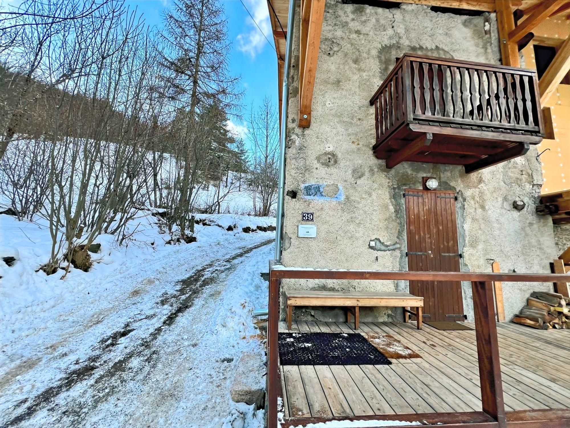 Charmante Maison De Montagne ブリアンソン エクステリア 写真